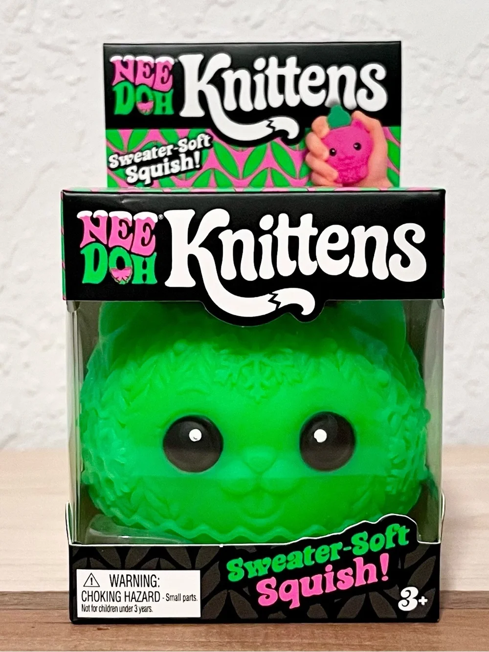 Needoh Knittens Sweater-Soft Squish